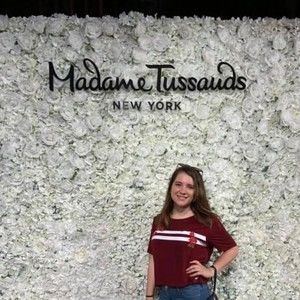 Meet your Posher, Hailey